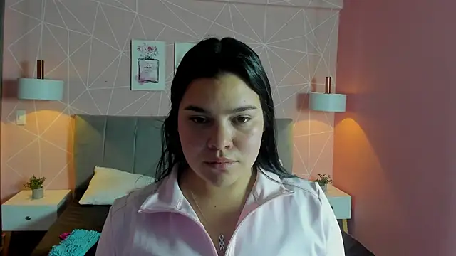 Snapshot of zara__sweet chatting on May 29, 3:29 pm zara sweet online show from May 29, 3:29 pm