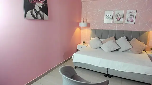 zara  sweet online show from October 1, 1:26 pm