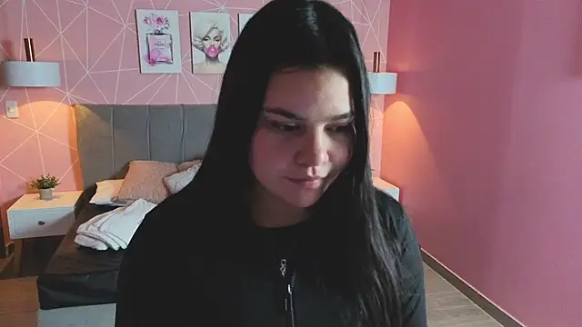 Snapshot of zara__sweet chatting on May 21, 1:19 pm zara sweet online show from May 21, 1:19 pm
