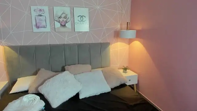 zara  sweet online show from March 6, 1:39 pm