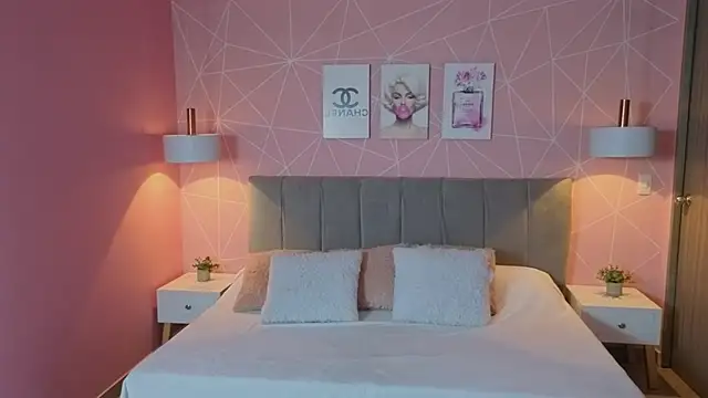 Snapshot of zara__sweet chatting on May 14, 3:42 pm zara sweet online show from May 14, 3:42 pm