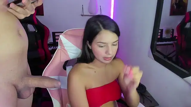 jessi and boy online show from February 18, 3:15 am