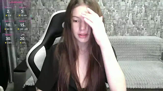 Snapshot of MissMiaCutie chatting on October 11, 8:26 am MissMiaCutie online show from October 11, 8:26 am