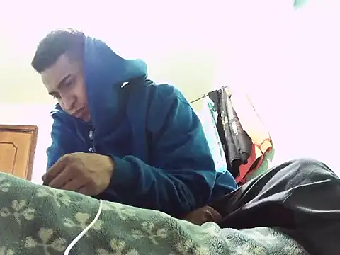 andrescaraballo online show from October 9, 4:57 am