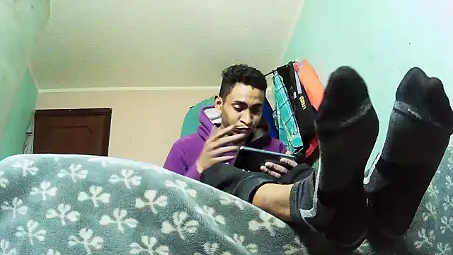 andrescaraballo online show from October 19, 4:15 am