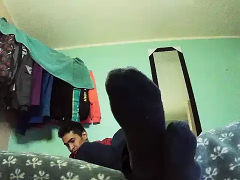 andrescaraballo online show from November 6, 3:10 am