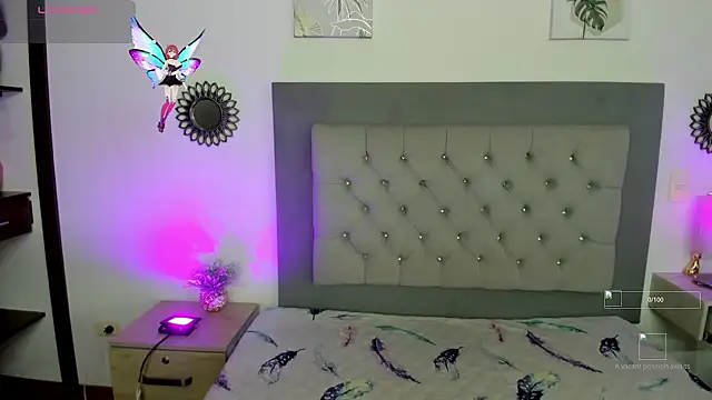 Kylie2211 online show from October 7, 2:34 am