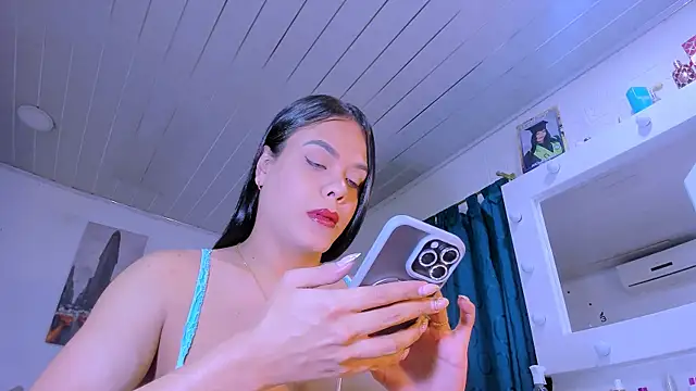 LatinVenuz online show from February 21, 5:53 am