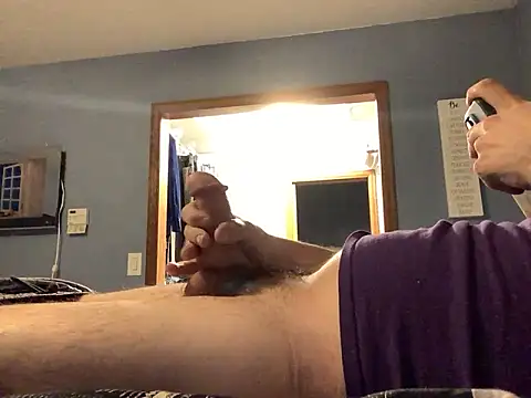 Snapshot of Hebrewhammers42 chatting on January 26, 6:28 am Hebrewhammers42 online show from January 26, 6:28 am