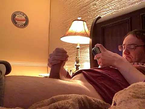 Snapshot of Hebrewhammers42 chatting on January 20, 7:58 am Hebrewhammers42 online show from January 20, 7:58 am