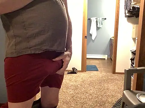 Snapshot of Hebrewhammers42 chatting on February 11, 2:46 am Hebrewhammers42 online show from February 11, 2:46 am