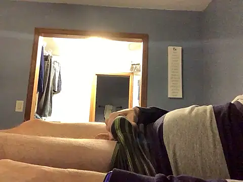 Snapshot of Hebrewhammers42 chatting on January 24, 4:05 am Hebrewhammers42 online show from January 24, 4:05 am