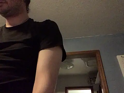 Snapshot of Hebrewhammers42 chatting on February 9, 7:05 am Hebrewhammers42 online show from February 9, 7:05 am