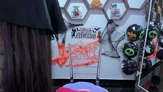 SharonSander online show from October 21, 12:54 am