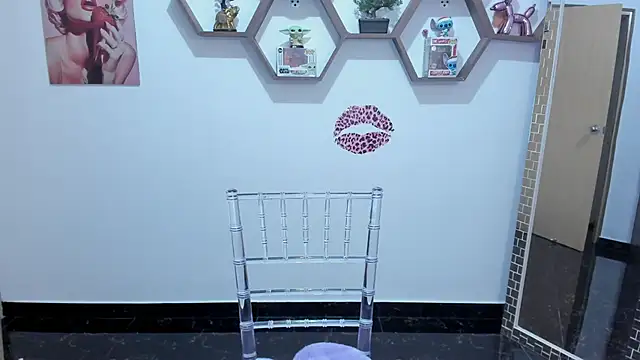 SharonSander online show from November 6, 10:14 pm