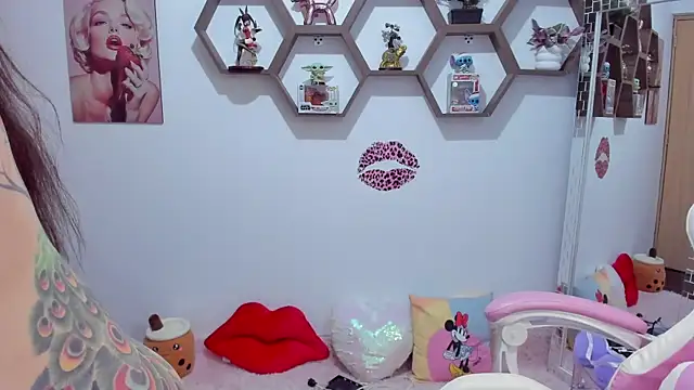 SharonSander online show from March 21, 4:17 am