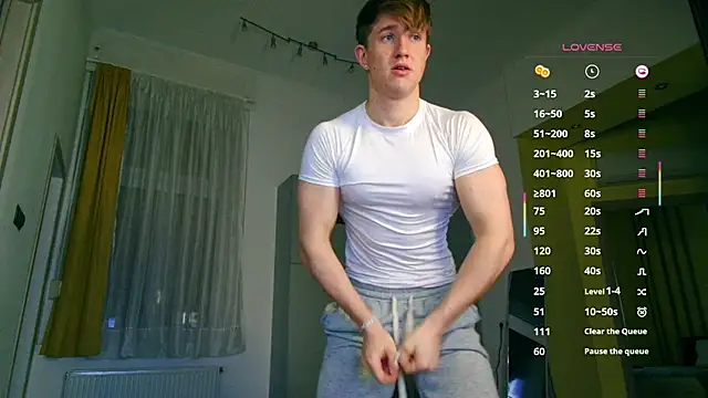 ChristianLevine  online show from November 14, 3:05 pm