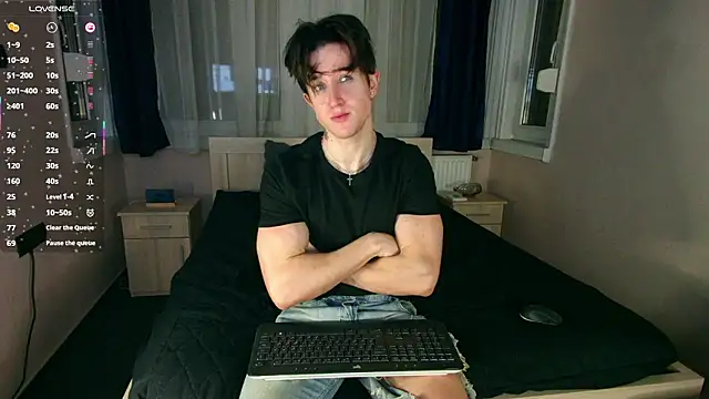 ChristianLevine  online show from January 15, 4:43 pm