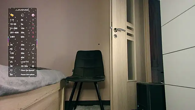 ChristianLevine  online show from February 4, 6:14 pm