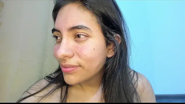 Snapshot of miss_eylens chatting on June 20, 4:17 am miss eylens online show from June 20, 4:17 am