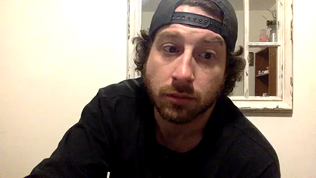 Snapshot of sirchubster chatting on March 6, 4:41 am sirchubster online show from March 6, 4:41 am