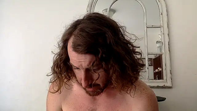 Snapshot of sirchubster chatting on June 29, 5:45 pm sirchubster online show from June 29, 5:45 pm