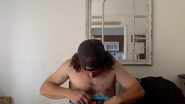 Snapshot of sirchubster chatting on May 11, 2:45 pm sirchubster online show from May 11, 2:45 pm