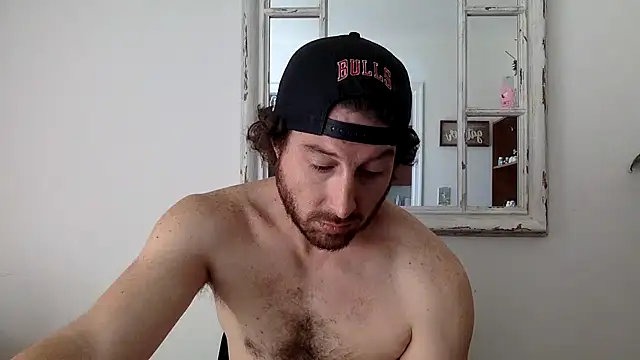 Snapshot of sirchubster chatting on March 5, 8:00 pm sirchubster online show from March 5, 8:00 pm