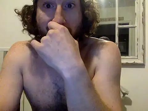 Snapshot of sirchubster chatting on November 29, 10:59 am sirchubster online show from November 29, 10:59 am