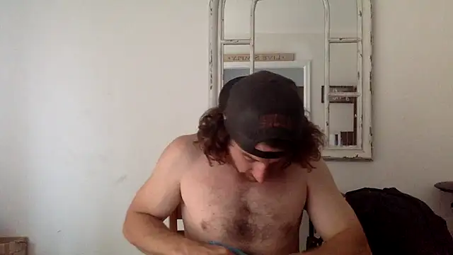 Snapshot of sirchubster chatting on May 11, 2:40 pm sirchubster online show from May 11, 2:40 pm