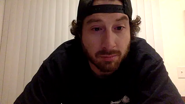 Snapshot of sirchubster chatting on February 21, 5:35 am sirchubster online show from February 21, 5:35 am