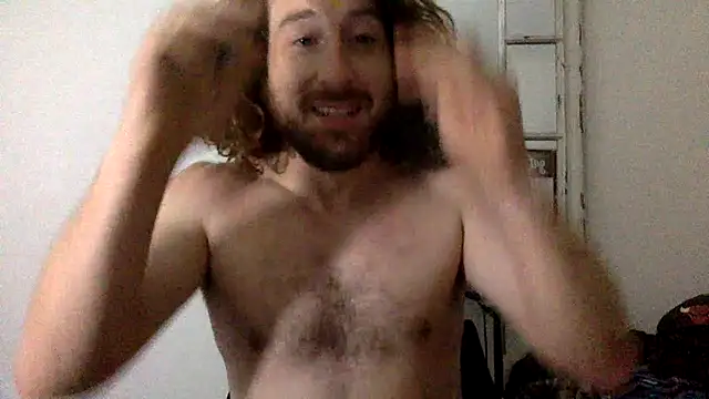 Snapshot of sirchubster chatting on June 15, 3:29 am sirchubster online show from June 15, 3:29 am