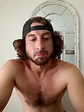 Snapshot of sirchubster chatting on October 3, 8:32 pm sirchubster online show from October 3, 8:32 pm