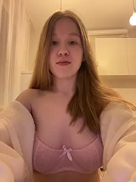 Eva Weyne online show from March 4, 8:05 pm