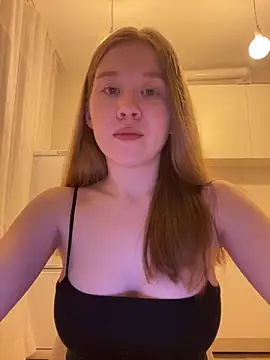 Eva Weyne online show from March 12, 8:24 pm