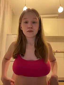 Snapshot of Eva_Weyne chatting on May 21, 6:05 pm Eva Weyne online show from May 21, 6:05 pm