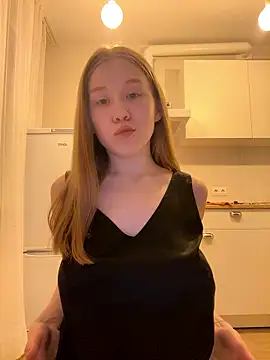 Eva Weyne online show from January 10, 8:48 pm