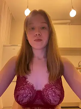 Eva Weyne online show from April 8, 7:59 pm