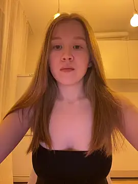 Eva Weyne online show from March 22, 9:05 pm