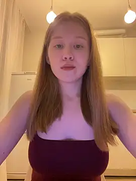 Snapshot of Eva_Weyne chatting on May 30, 10:04 pm Eva Weyne online show from May 30, 10:04 pm