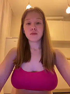 Snapshot of Eva_Weyne chatting on May 16, 9:47 pm Eva Weyne online show from May 16, 9:47 pm