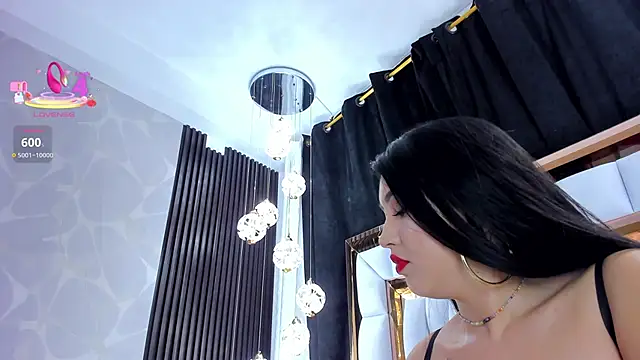 SarayRoyse online show from January 10, 7:31 pm