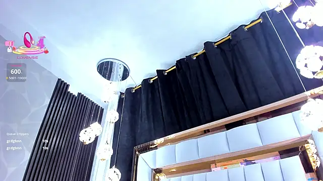 SarayRoyse online show from January 11, 7:32 pm