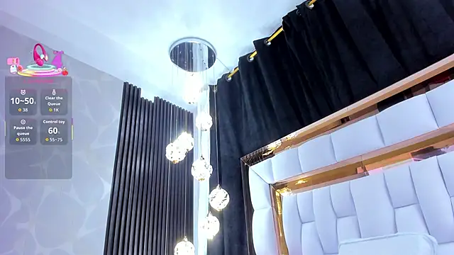 SarayRoyse online show from November 14, 7:39 pm