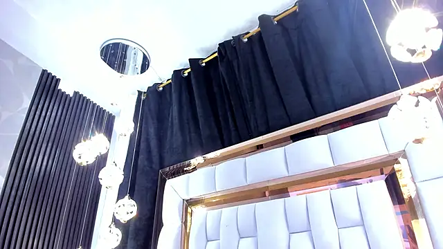 SarayRoyse online show from September 27, 7:31 pm