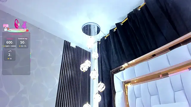 SarayRoyse online show from November 6, 7:29 pm