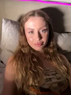Sweet  Milly online show from April 25, 6:05 pm