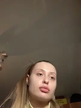 Sweet  Milly online show from March 8, 5:49 pm