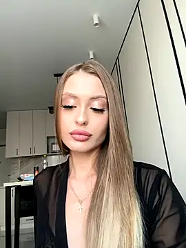 Snapshot of Sweet__Milly chatting on September 9, 1:42 pm Sweet Milly online show from September 9, 1:42 pm