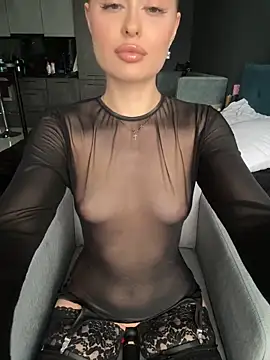 Snapshot of Sweet__Milly chatting on February 26, 2:49 pm Sweet Milly online show from February 26, 2:49 pm